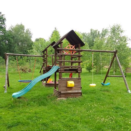 Szalas W Gorach Izerskich, Blisko Swieradow Zdroj I Zamek Czocha, Agroturystyka, Ogrzewanie, Klimatyzacja , Plac Zabaw, Ognisko Z Rusztem I Kijkami, Zywe Zwierzeta, Latem Basen Mirsk Ngoại thất bức ảnh