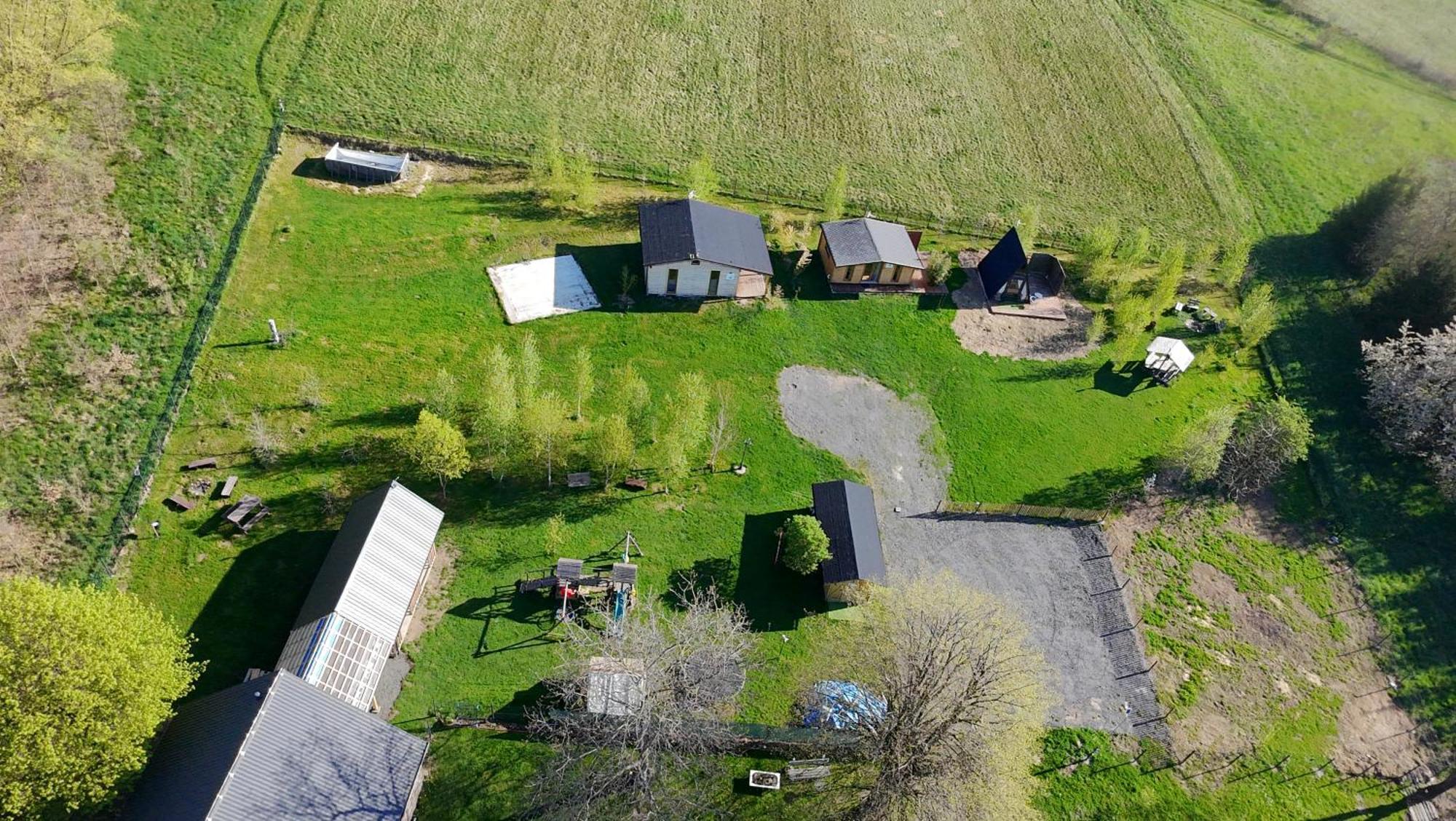 Szalas W Gorach Izerskich, Blisko Swieradow Zdroj I Zamek Czocha, Agroturystyka, Ogrzewanie, Klimatyzacja , Plac Zabaw, Ognisko Z Rusztem I Kijkami, Zywe Zwierzeta, Latem Basen Mirsk Ngoại thất bức ảnh